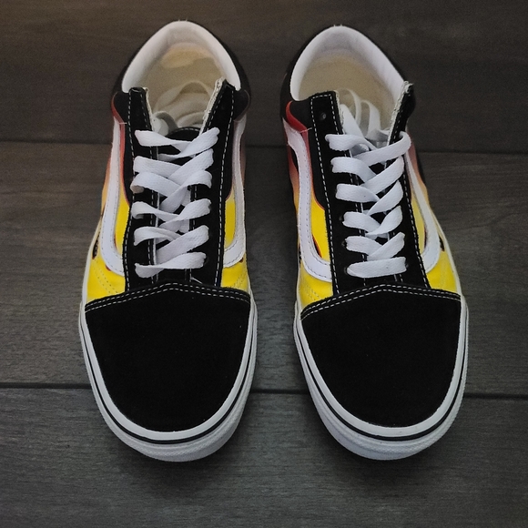 Vans Flame Sneakers - Picture 2 of 5
